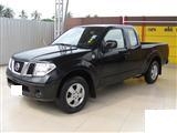 NISSAN NAVARA มือ2 2.5 SE CAB CALIBRE MT สีดำ NISSAN NAVARA มือ2 2.5 SE CAB CALIBRE MT สีดำ