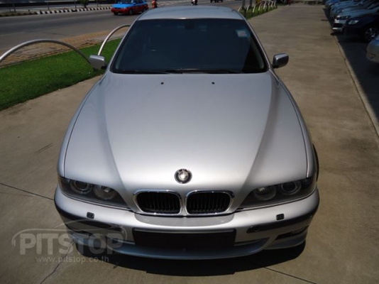 BMW 523IA ตัวSPORT ปี 2003 สีเงิน BMW 523IA ตัวSPORT ปี 2003 สีเงิน