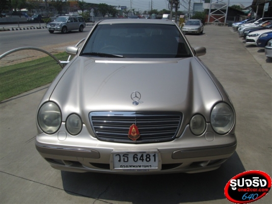 BENZ E240 ปี 2002 สีทอง ติด LPG แล้ว รถบ้านแท้