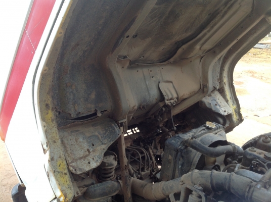 ขาย 4 ล้อดั้ม ISUZU. NKR. 88 สภาพดี พร้อมใช้ ภาษีเต็มเล่มพร้อมโอน