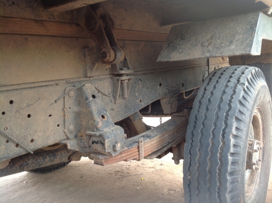 ขาย 4 ล้อดั้ม ISUZU. NKR. 88 สภาพดี พร้อมใช้ ภาษีเต็มเล่มพร้อมโอน