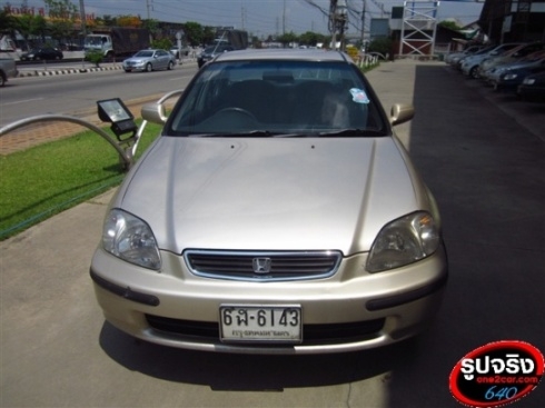 HONDA CIVIC ตาโต 1.6 วีเทค เกียร์ธรรมดา