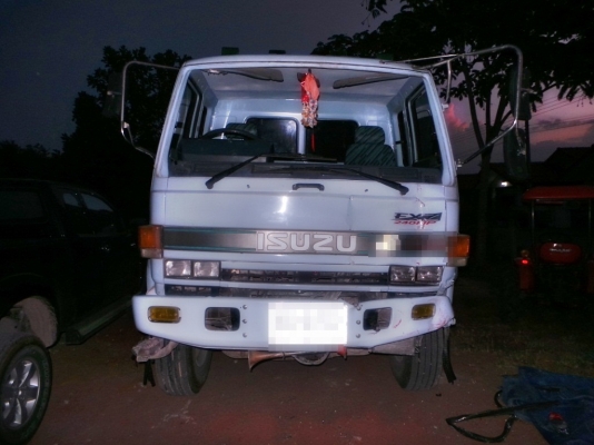 ISUZU FXZ240 หัวเดิม  เครื่องเปลี่ยน  คัซซีสวย กระบะดั้ม SMM ต่อใหม่ มีระบบพ่วงค่ะ