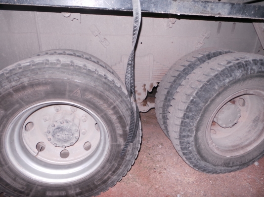 ISUZU FXZ240 หัวเดิม  เครื่องเปลี่ยน  คัซซีสวย กระบะดั้ม SMM ต่อใหม่ มีระบบพ่วงค่ะ