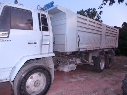 ISUZU FXZ240 หัวเดิม  เครื่องเปลี่ยน  คัซซีสวย กระบะดั้ม SMM ต่อใหม่ มีระบบพ่วงค่ะ