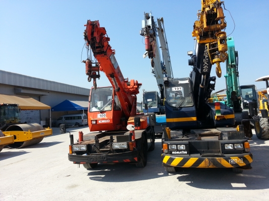 ขายเครนKOMATSU 8 ตัน ของเก่าจากญี่ปุ่นสภาพรถ 90\%เอกสารอินวอย