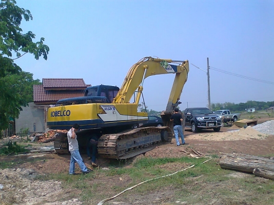 ขายด่วน..รถแบคโฮ KOBELCO SK220 M3 รถสวย พร้อมใช้งานสุดขีด บูม อาร์ม สวยสุดขีด ราคาต่อรองได้.