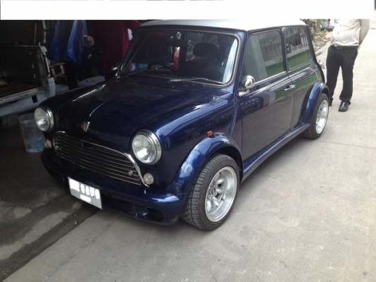 ขายรถมินิออสติน  แต่งสวย