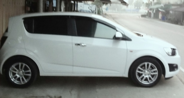 Chevrolet sonic 1.4cc รุ่นLT HB