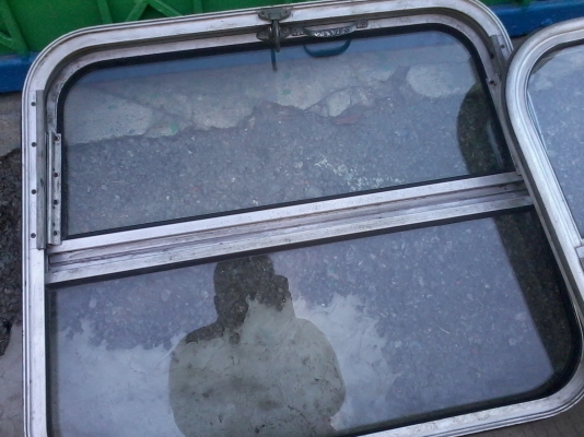 ขายกระจก รถเครน