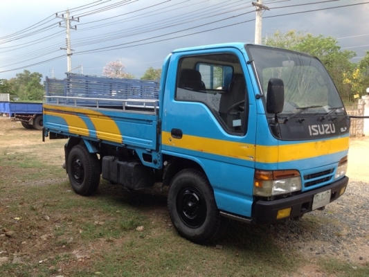 ขายด่วน!! ISUZU 4 ล้อ ป้ายเล็กไม่ติดเวลา ป้ายนนทบุรี หัวการ์ตูน, กระจกไฟฟ้า, เครื่อง 3100 cc, Power, สภาพดี ซัซซีสวย เดิม ๆ ไม่ผุ กระบะสวยเดิม ๆ พื้นปูเหล็ก แอร์เย็น