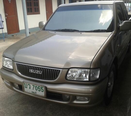 ขาย Isuzu Dragon xenon 2002 ราคาตัด