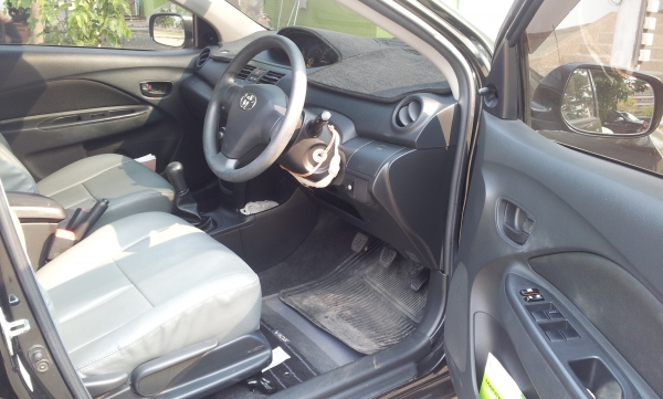 ขอขายรถบ้านแท้ 100\% รถผู้หญิงใช้ครับ สวยมาก เดิ๊มเดิม บ๊างบาง