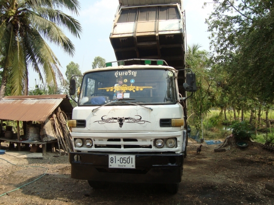 ขาย รถบรรทุก MITSUBISHI 6ล้อใหญ่ 135 แรง ดั้มเกษตร
