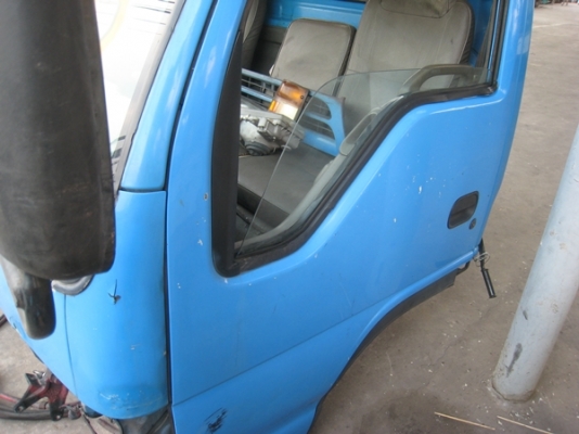 หัวเก๋ง  ISUZU NPR การ์ตูน