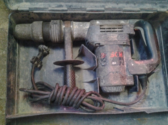 ขาย !! สกัดไฟฟ้าBOSCH /GSH388