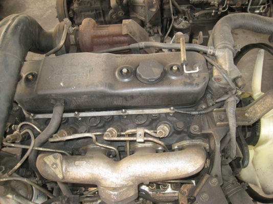 เครื่องยนต์พร้อมเกียร์ 4BD2 เทอร์โบ