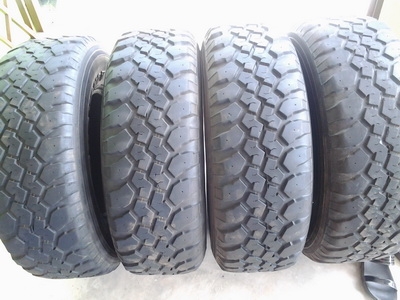 maxxis 265/75/16 ปี 09