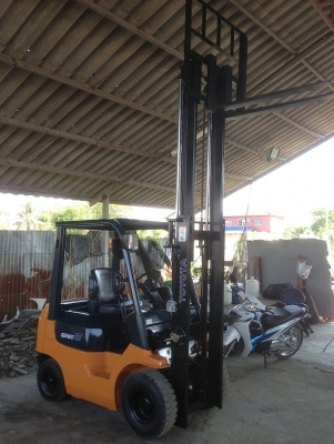 ฟอล์คลิฟท์ 1.5 ตัน  TOYOTA 7FG15  รถเก่าญี่ปุ่น