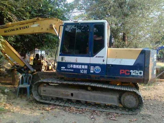 KOMATSU PC120-5 เก่านอกยังไม่ใด้ใช้ในไทย