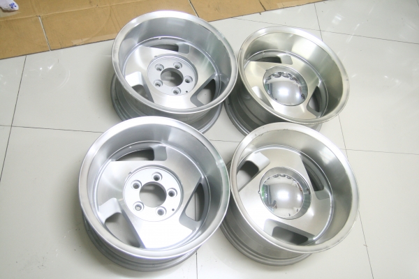 ล้อแม็ก 15x7นิ้ว 5 รู114 ออฟลึก เรโทร(ล้อใหม่) ล้อแม็ก 15x7นิ้ว 5 รู114 ออฟลึก เรโทร(ล้อใหม่)