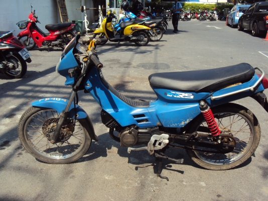 ขายรถฮอนด้าโนวา5เกียร์มีทะเบียนชุดโอนสนใจติดต่อสรกฤช081-8478107