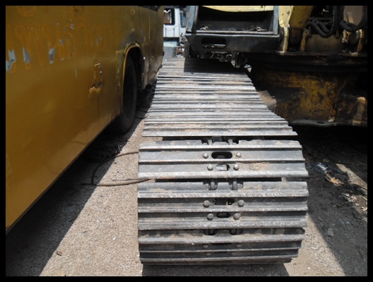 แมคโครPC 200 รุ่น 3 สภาพดี สวยๆ