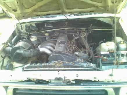 รถกระบะแอล 200 เครื่อง 2500  ปี 2537  พวงมาลัยธรรมดา  แอร์มี ช่วงล่างใช้ได้