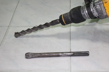 สว่านและสกัดโรตารี่ DEWALTรุ่น D25600K สภาพดีพร้อมใช้ครับ