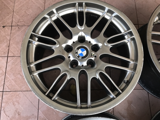ล้อ BMW 18กว้าง8ครึ่งอ๊อฟ20 เก่าญี่ปุ่นเเท้สีเดิมๆสภาพสวยมีเบียบบางๆตามรูปไม่คดไม่ดุ้งไม่ซ่อมไม่เก็บงานตามสภาพที่มาจากญี่ปุ่นเรยครับ ล้อ BMW 18กว้าง8ครึ่งอ๊อฟ20 เก่าญี่ปุ่นเเท้สีเดิมๆสภาพสวยมีเบียบบางๆตามรูปไม่คดไม่ดุ้งไม่ซ่อมไม่เก็บงานตามสภาพที่มาจากญี่ปุ่นเรยครับ