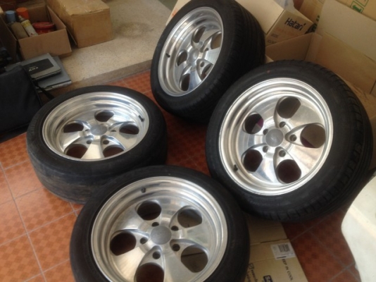ล้อเเท้ อเมกา EAGLE ALLOYS 17กว้าง8นิ้ว5รูเก่าญี่ปุ่นเเท้สภาพสวย