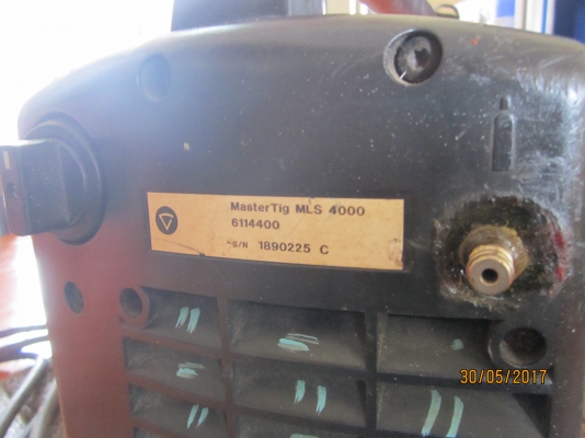 เครื่องเชื่อมอาร์ก้อน kemppi รุ่น master tig MLS4000 เครื่องเชื่อมอาร์ก้อน kemppi รุ่น master tig MLS4000