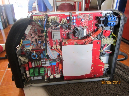 เครื่องเชื่อมอาร์ก้อน kemppi รุ่น master tig MLS4000 เครื่องเชื่อมอาร์ก้อน kemppi รุ่น master tig MLS4000