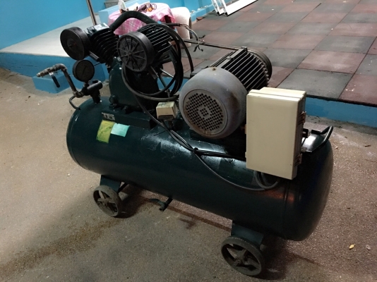 ขายปั้มลมขนาดใหญ่ แถมถังฉีดโฟร์มขนาด65Lฟรี