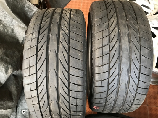 ยาง GOOD YEAR 235 40 18 ปี10เก่าญี่ปุ่นเเท้ดอกเเน่นๆไม่มีปะคู่ละ