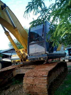 ขายรถขุดแบ็คโค SK200-3มาร์คทรีไฟฟ้าครบ ใบอินวอยซ์ช่วงล่างดีสภาพพร้อมใช้งาน เอวแน่น