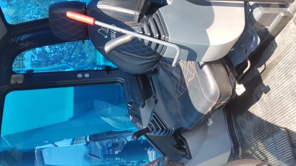 ขาย kobelco sk200-8 super yn12 สวยๆๆๆครับ