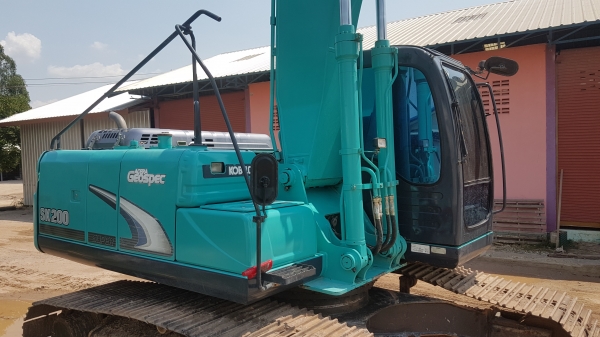 ขาย kobelco sk200-8 super yn12 สวยๆๆๆครับ