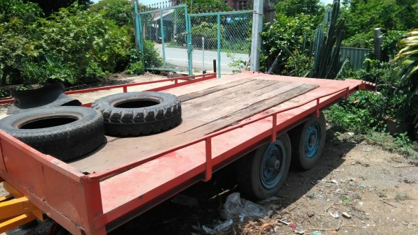 เทนเลอร์ต่อพวงสี่ล้อสภาพดีพร้อมใช้งานเลยคับ