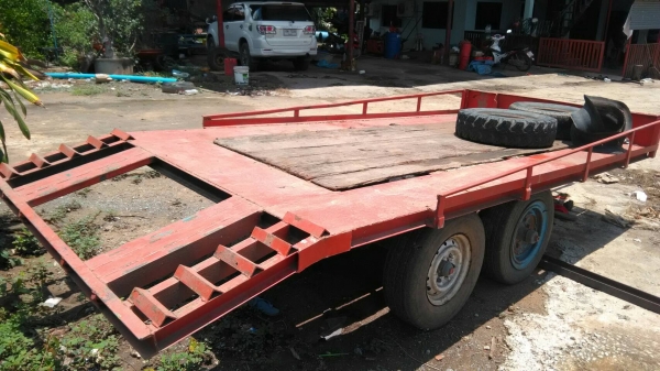 เทนเลอร์ต่อพวงสี่ล้อสภาพดีพร้อมใช้งานเลยคับ