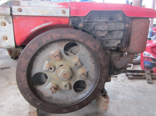 ยันม่า 10.5 แรง เครื่องติดง่าย   ติดต่อ 095-6314517