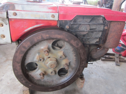 ยันม่า 10.5 แรง เครื่องติดง่าย   ติดต่อ 095-6314517