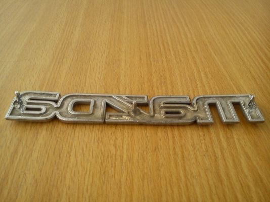 เพลทโลโก้ MAZDA ติดท้ายรถ เพลทโลโก้ MAZDA ติดท้ายรถ