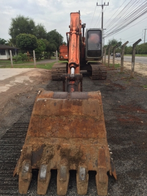 รถแบคโฮ HITACHl EX 200 - 2. สนใจติดต่อ 081 - 6079515