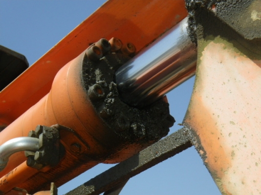 ขายรถตัก ยี่ห้อ TCM รุ่น ZW180 ขายรถตัก ยี่ห้อ TCM รุ่น ZW180