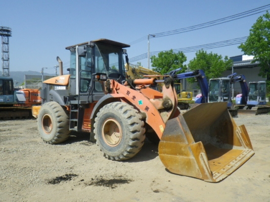 ขายรถตัก ยี่ห้อ TCM รุ่น ZW180 ขายรถตัก ยี่ห้อ TCM รุ่น ZW180