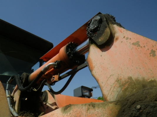 ขายรถตัก ยี่ห้อ TCM รุ่น ZW180 ขายรถตัก ยี่ห้อ TCM รุ่น ZW180