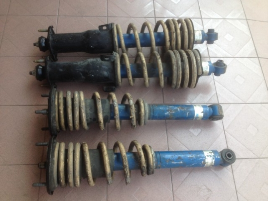 BILSTEIN ปรับสูงต่ำได้ TOYOTA ARISTO JZS 161 LEXUS GS 300เก่าญี่ปุ่นเเห้งๆไม่ได้ล้างครับ BILSTEIN ปรับสูงต่ำได้ TOYOTA ARISTO JZS 161 LEXUS GS 300เก่าญี่ปุ่นเเห้งๆไม่ได้ล้างครับ