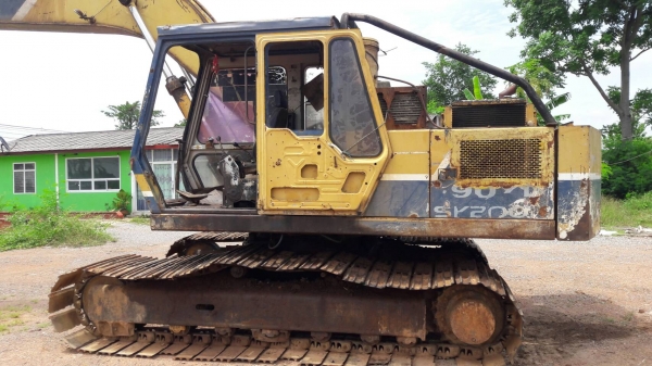 ขายKobelco sk200m2สภาพพร้อมใช้ ติดต่อคุณอ๊อฟพิจิตร086-737-9991 ขายKobelco sk200m2สภาพพร้อมใช้ ติดต่อคุณอ๊อฟพิจิตร086-737-9991