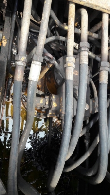 ขายKobelco sk200m2สภาพพร้อมใช้ ติดต่อคุณอ๊อฟพิจิตร086-737-9991 ขายKobelco sk200m2สภาพพร้อมใช้ ติดต่อคุณอ๊อฟพิจิตร086-737-9991